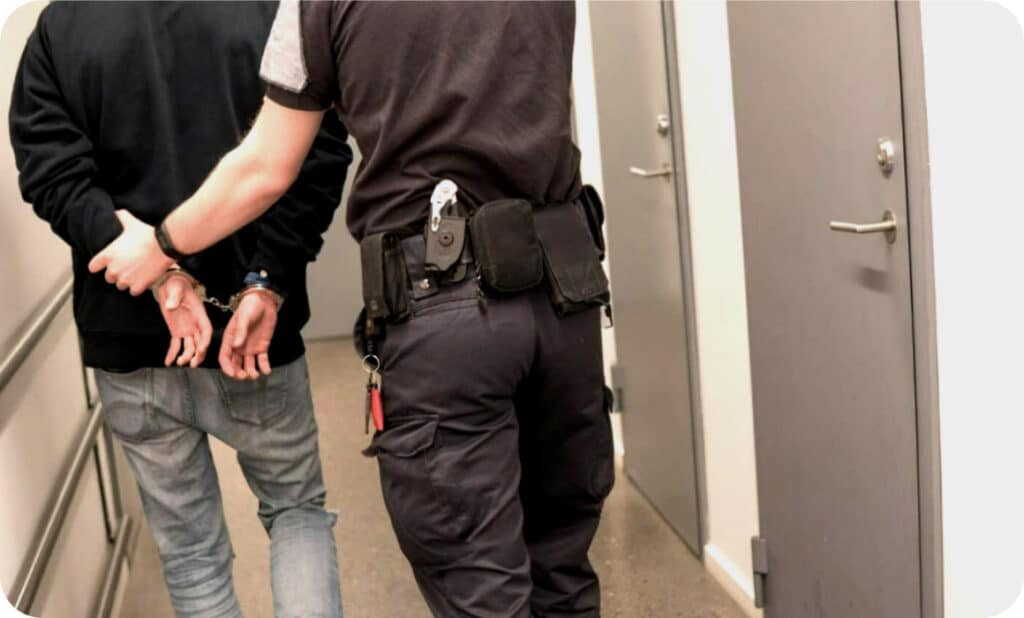 Drug-test-cups-for-law-enforcement